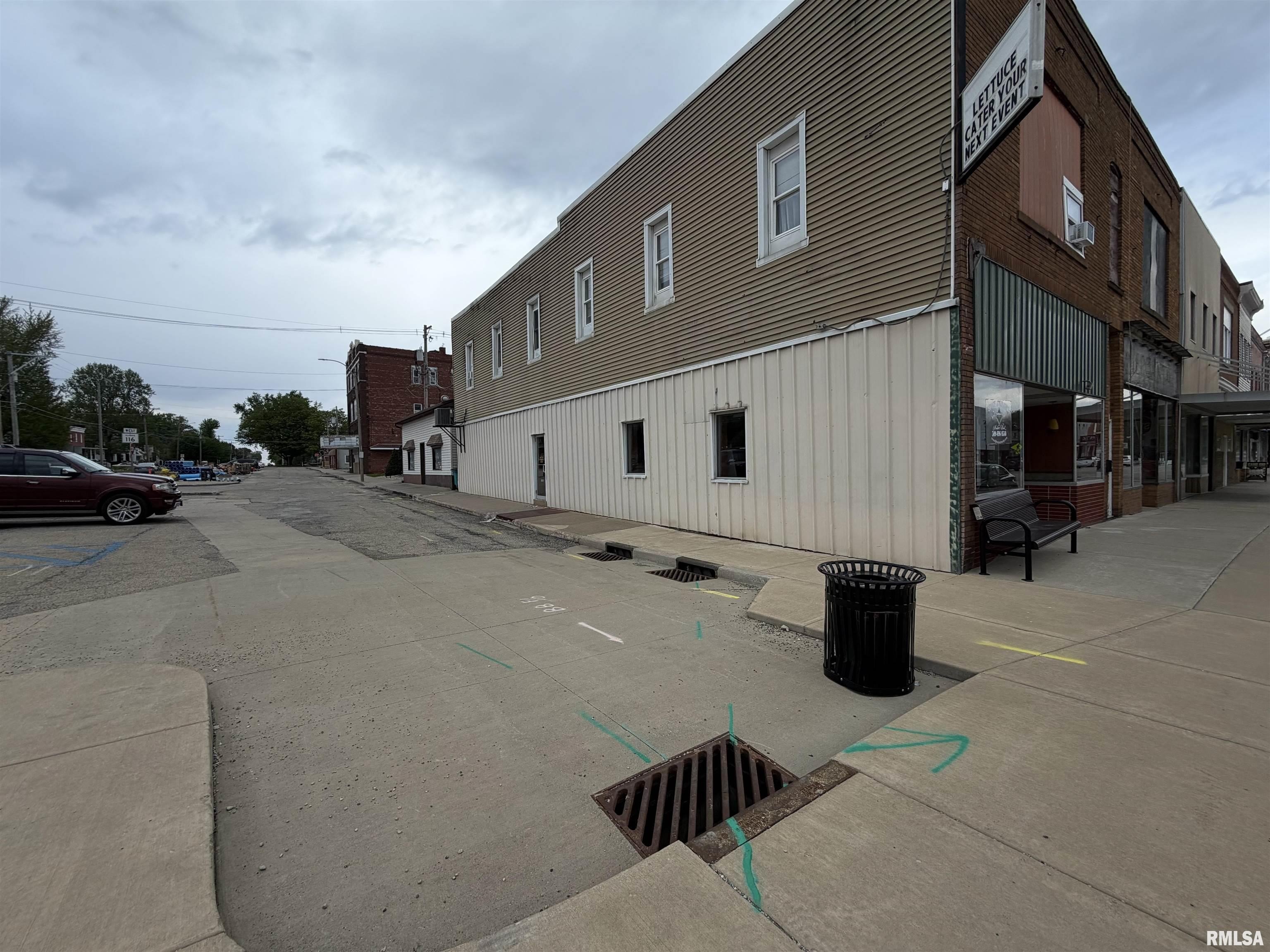 Farmington Retail Space Available