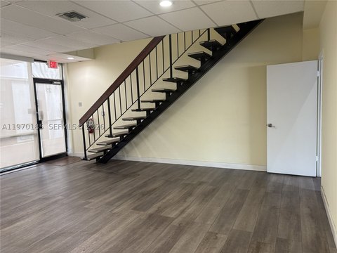 Warehouse/Flex Unit with Office Mezzanine