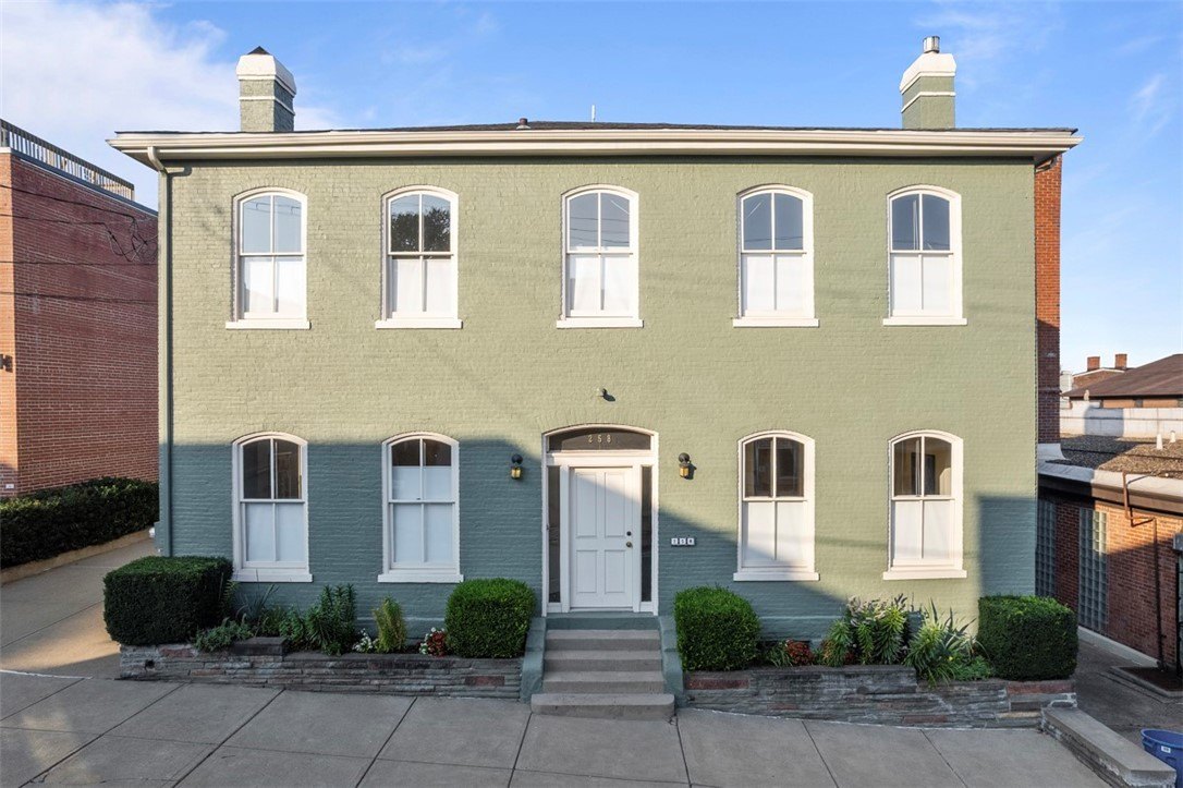 Updated Office Building in Lawrenceville
