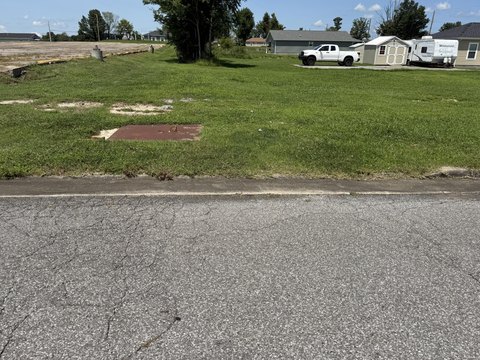 LAND - Mayfield, KY