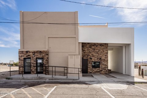 Lake Havasu City Rooftop Bar