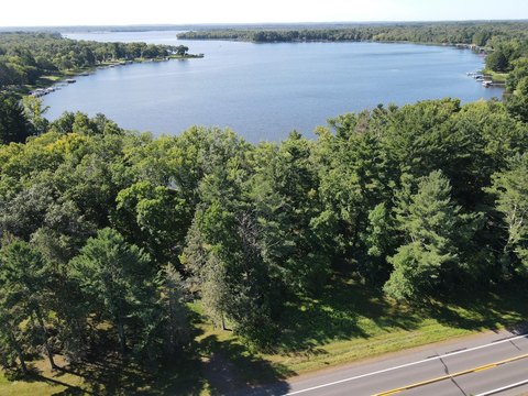 Wooded Lakeshore Builder Lot