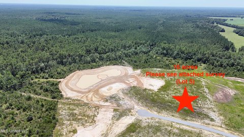 16 Acres in Kiln, MS