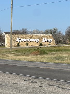 Residential Lot in Runaway Bay