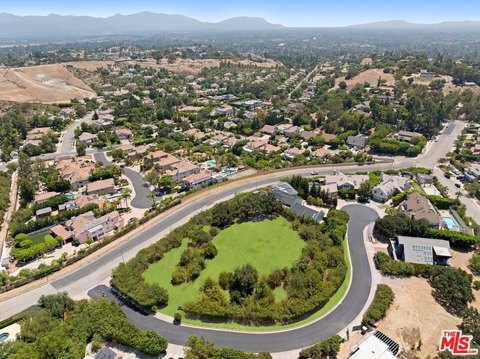 LAND - Granada Hills, CA