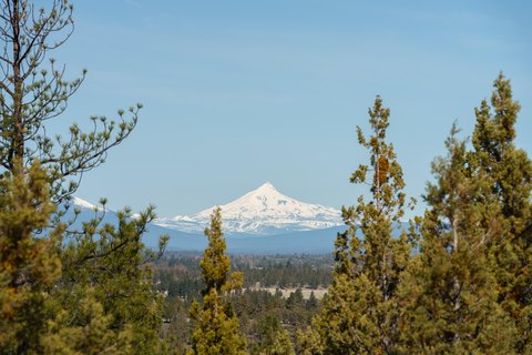 LAND - Bend, OR