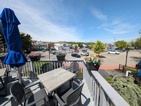 Renovated Restaurant For Sale