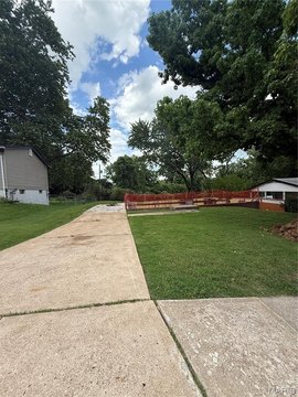 Land - Hazelwood, MO
