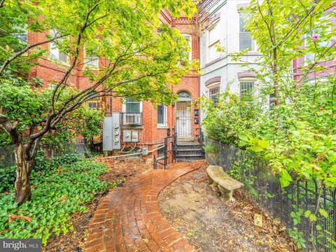 Multifamily Investment Opportunity in Washington, DC