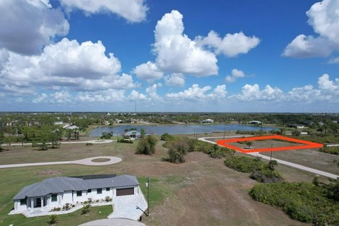 Oversized Corner Lot in Placida