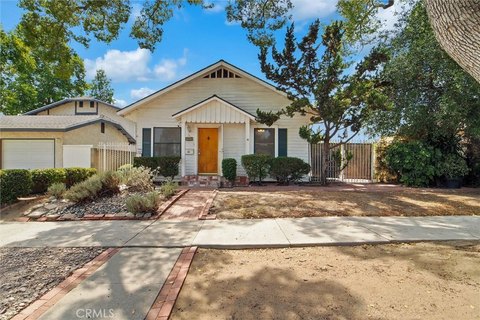 Duplex with Two Homes on One Lot