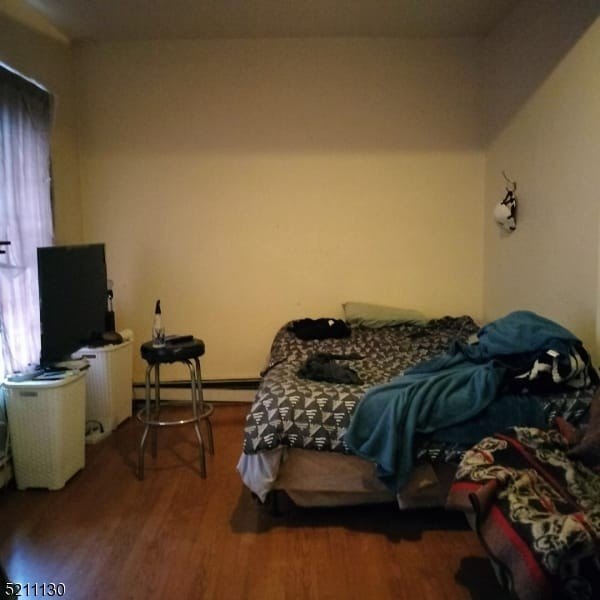 Picture 4