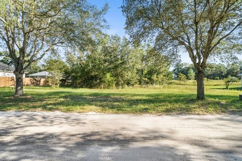 Land, Bell, FL