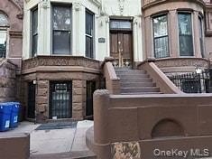 Brooklyn Brownstone Multifamily Property