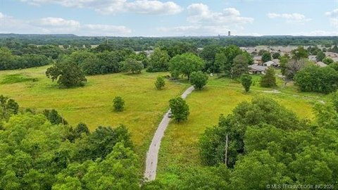 Land in Jenks School District