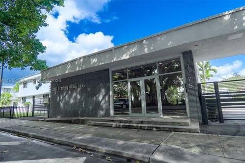 Stand-Alone Office Building