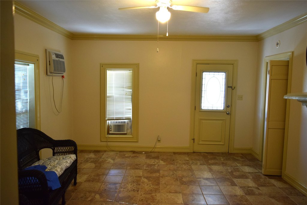 Picture 36