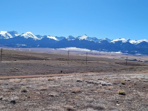 Silver Cliff Land with Mountain Views