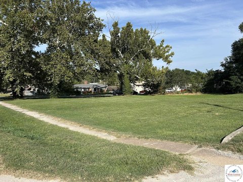 LAND, No Home, Warsaw, MO