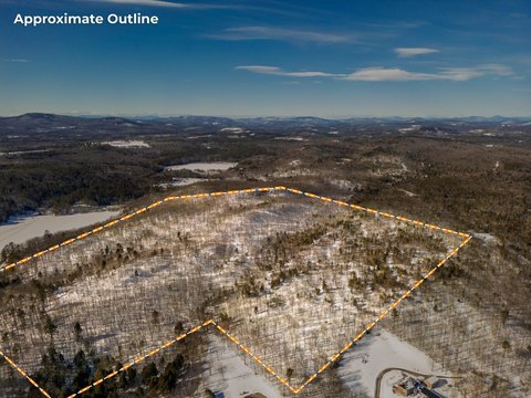 Expansive Acreage in Turner, Maine