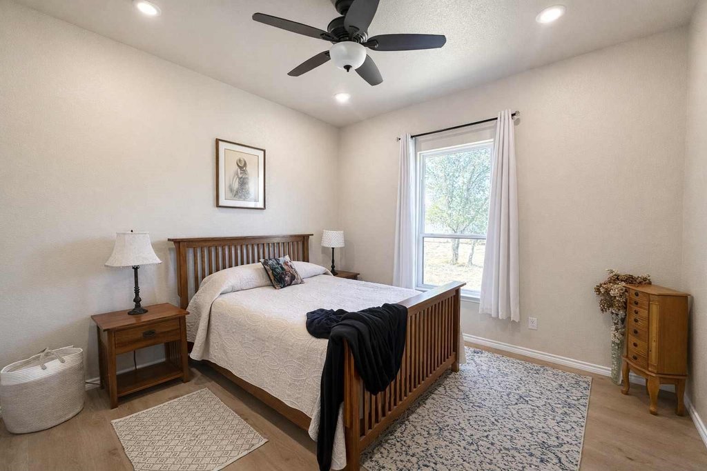 Picture 26