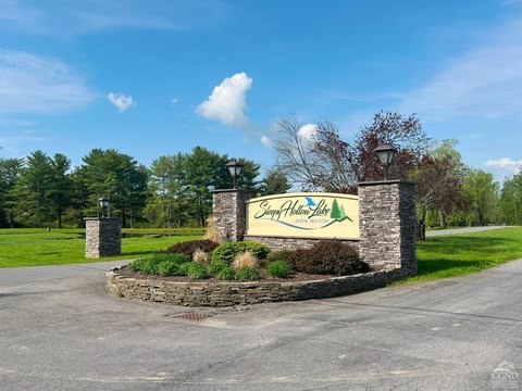 Land in Sleepy Hollow Lake