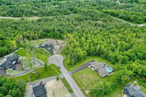 Kanata, ON