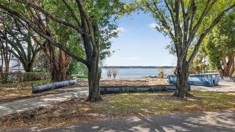 Cleared Lakefront Homesite Land