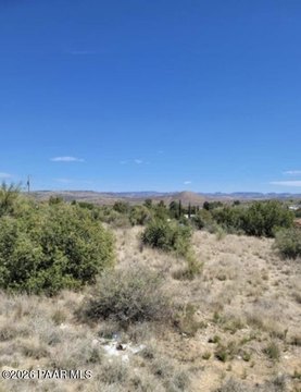 Land, Mayer, AZ
