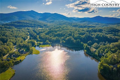 Blowing Rock Land with Shared Well