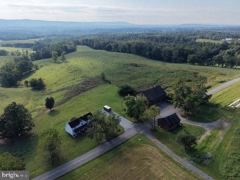 Land, NEEDMORE, PA