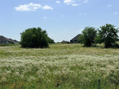 LAND - Edmond, OK