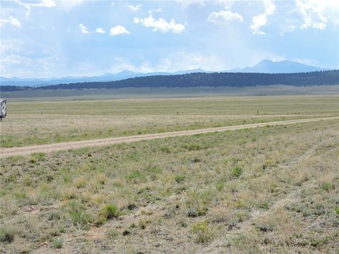 Flat Lot with Great Views