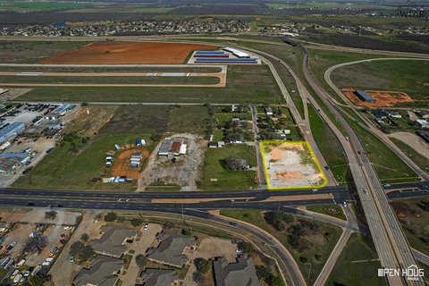Prime Commercial Corner in Wichita