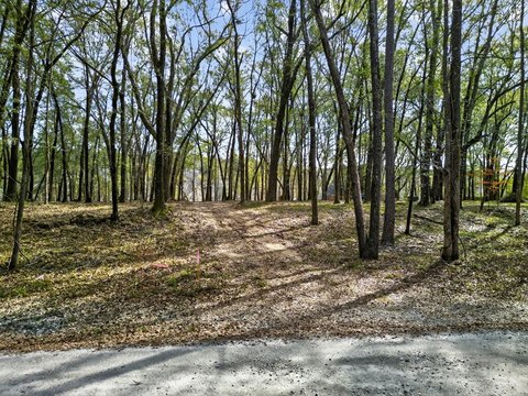 Riverfront Lot in Monroe County