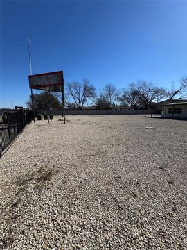 Seagoville Retail/Automotive Property For Sale