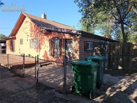 R5 Zoned Multi-Family Residence