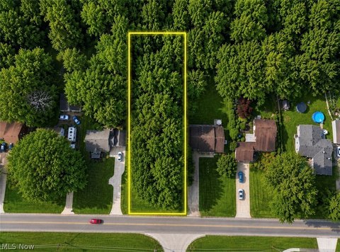 Land, Elyria, OH