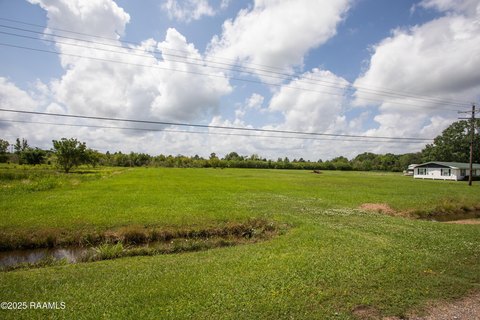 Land, Arnaudville, LA