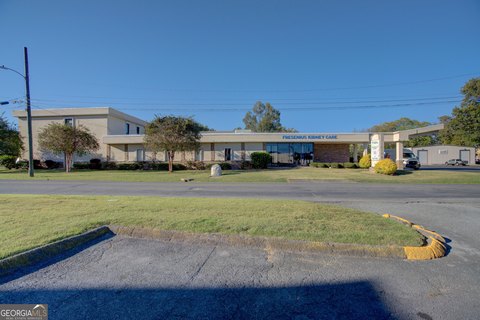 Medical/Office Investment Opportunity in Rome