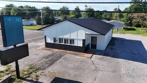 Drive-Through Restaurant Building