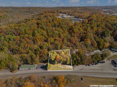 LOTS AND LAND, Paoli, IN