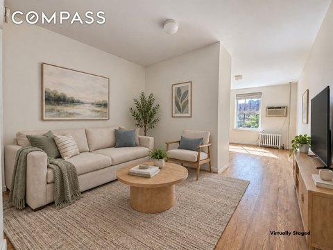 Renovated One-Bedroom Apartment
