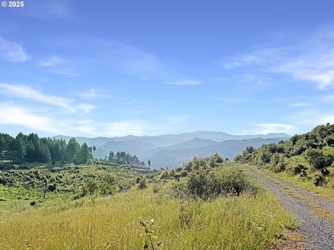 Brookings, Oregon 5-Acre Homesite