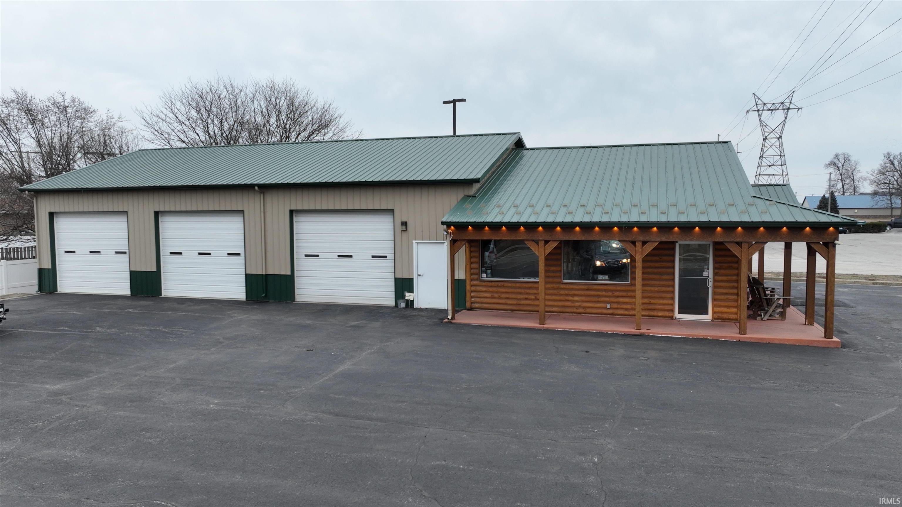 High-Traffic Retail Opportunity