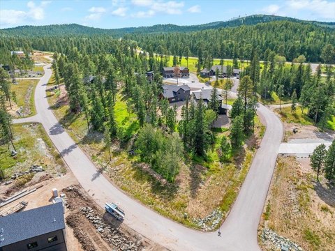 Residential Lot in Trailside Addition