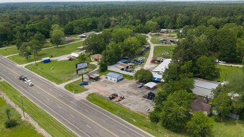 Lufkin Commercial Property with Shops