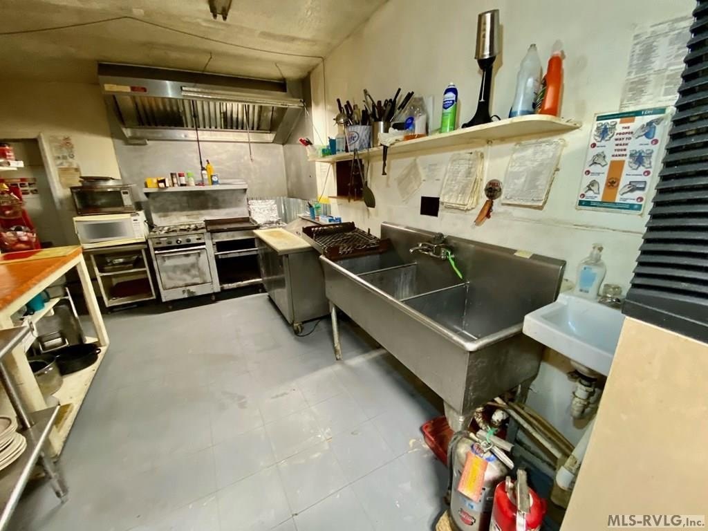 Picture 9