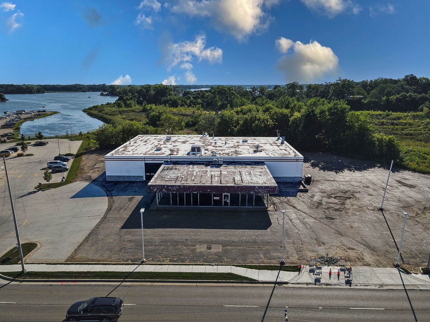 Prime Commercial Land, Fox Lake