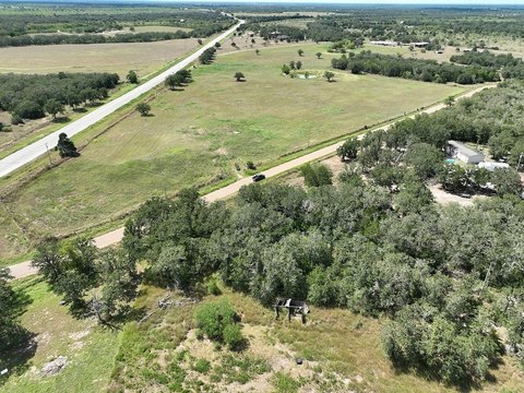 Lightly Restricted Recreational Farmland